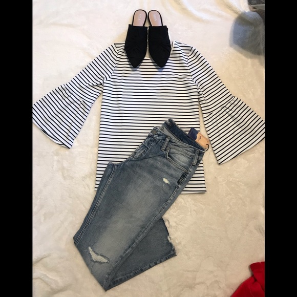 KENSIE STRETCH CREPE TOP - Picture 4 of 4